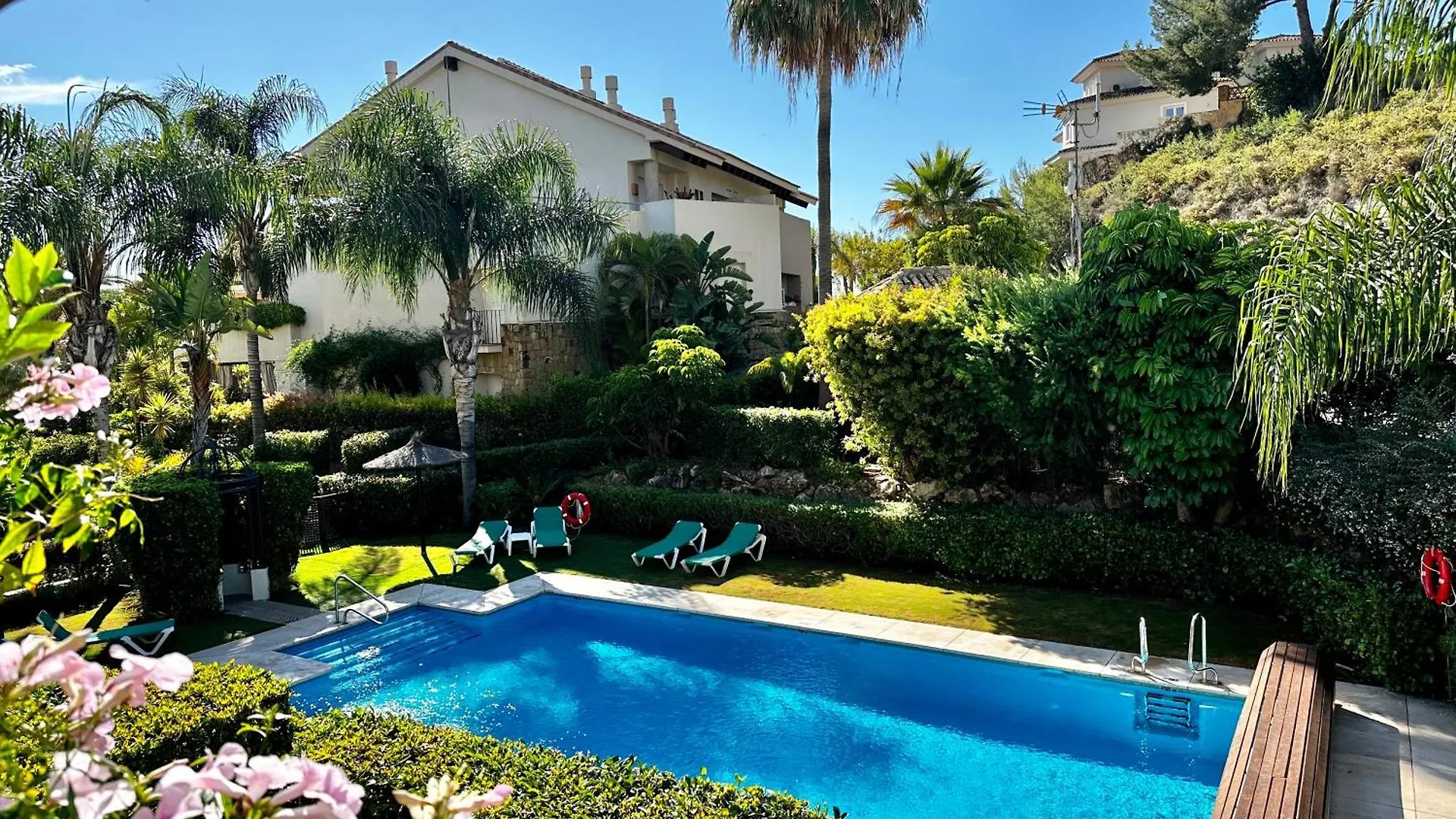 Golf Gardens Luxury Rio Real - Eaw Homes Marbella Apartmán